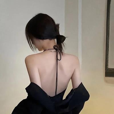 人妖打排球2